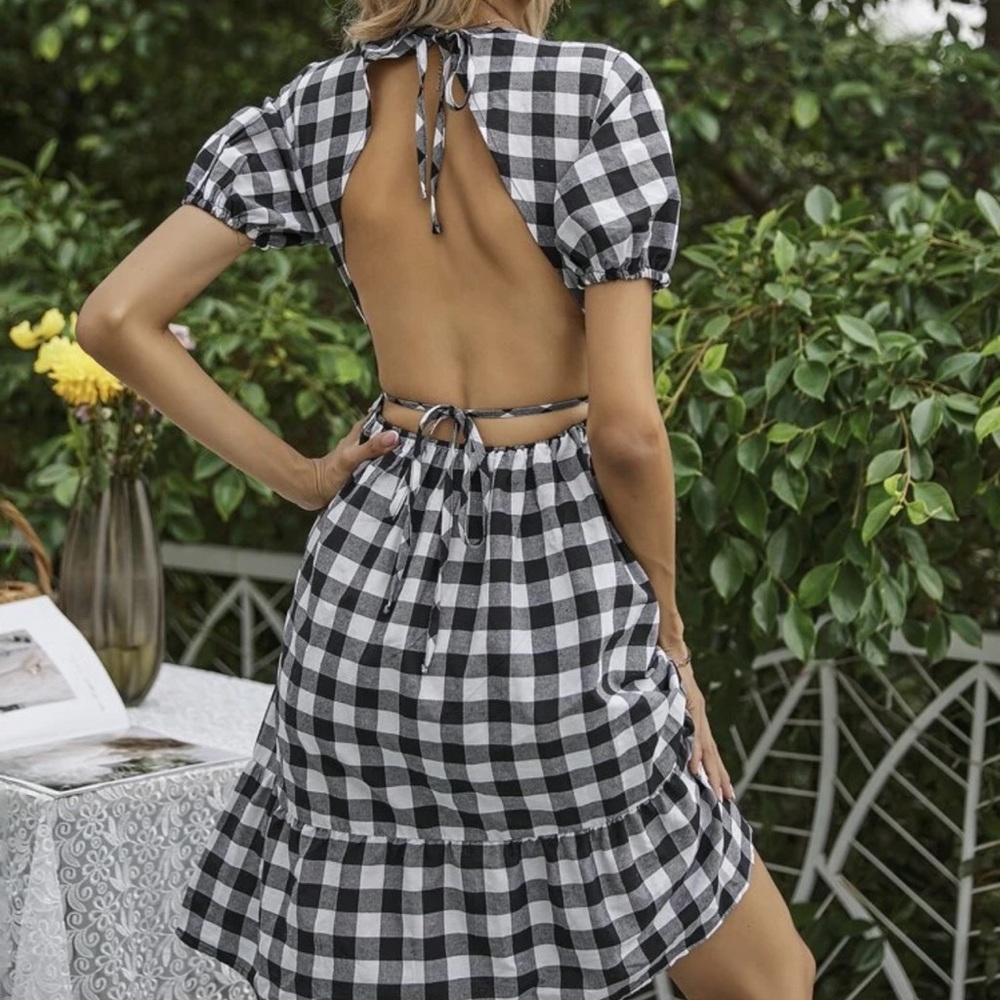 Black gingham plaid ruffle hem backless dress - Picture 1 of 2
